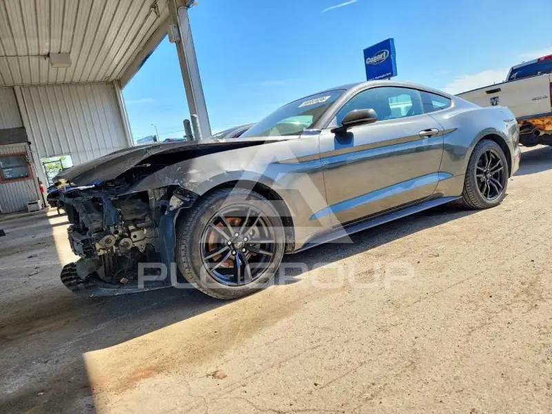 2017 Ford MUSTANG фото