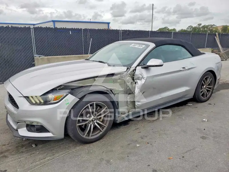 2017 Ford MUSTANG фото