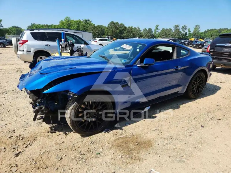 2017 Ford MUSTANG фото