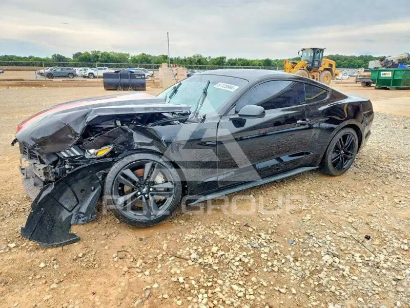 2017 Ford MUSTANG photo