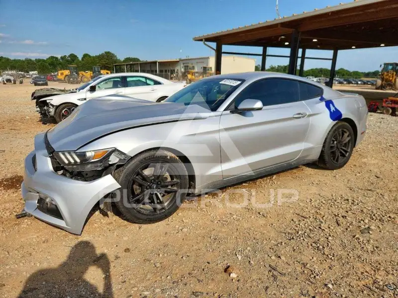 2017 Ford MUSTANG фото