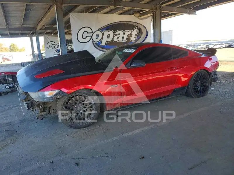2017 Ford MUSTANG photo