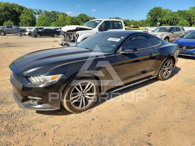 2017 Ford MUSTANG photo
