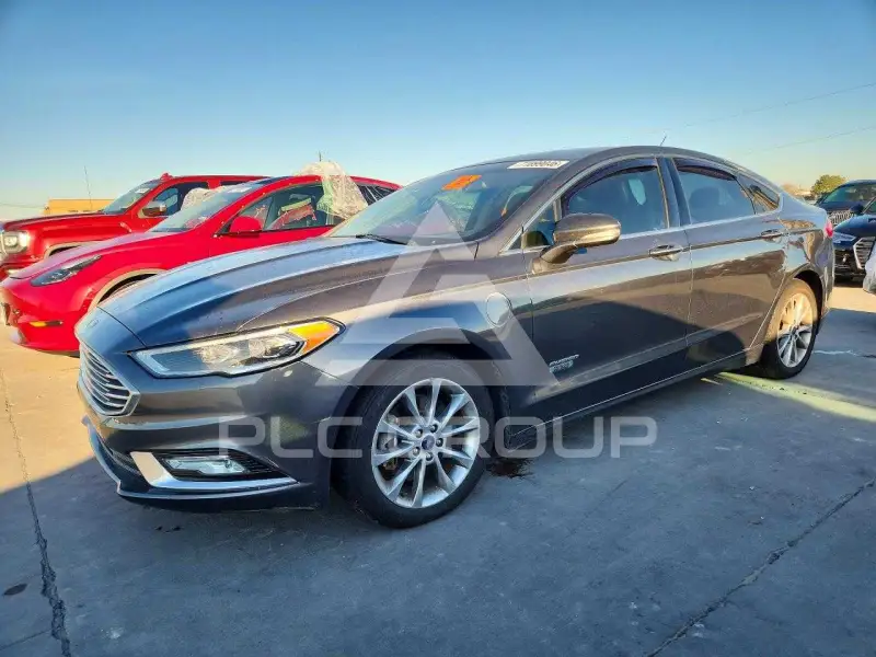 2017 Ford FUSION photo