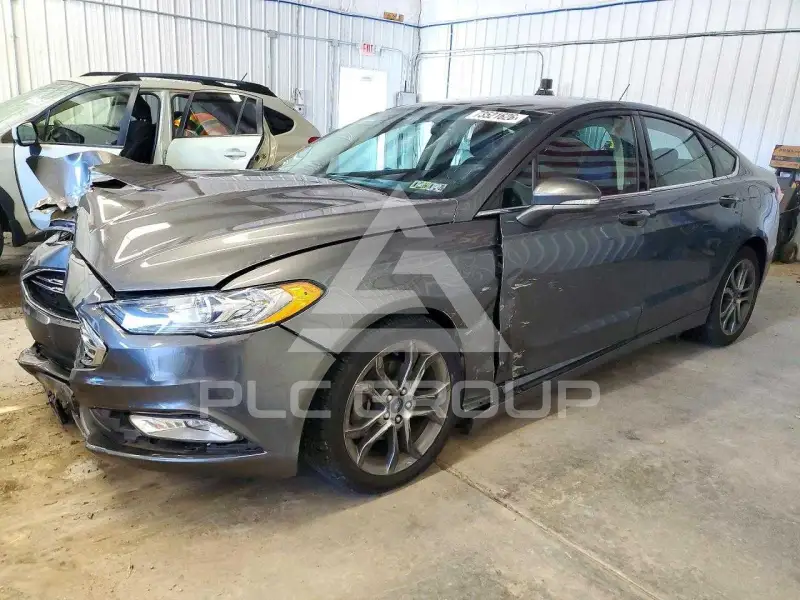 2017 Ford FUSION фото