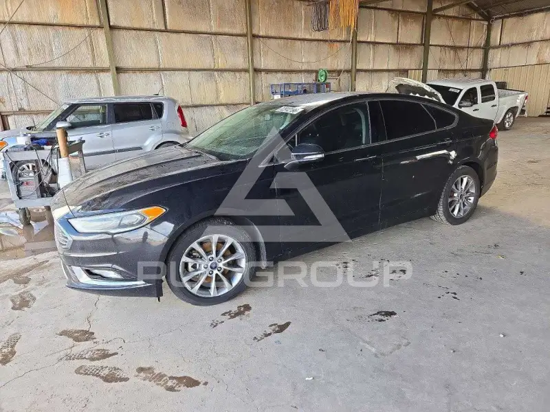 2017 Ford FUSION фото