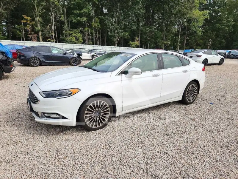 2017 Ford FUSION фото
