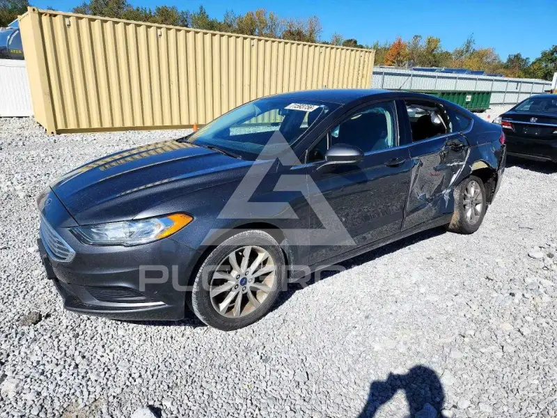 2017 Ford FUSION фото