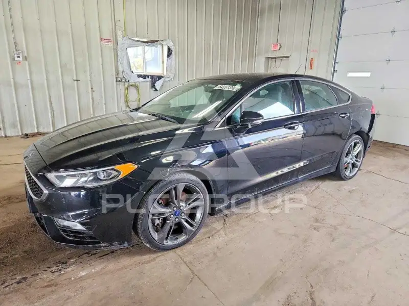 2017 Ford FUSION photo
