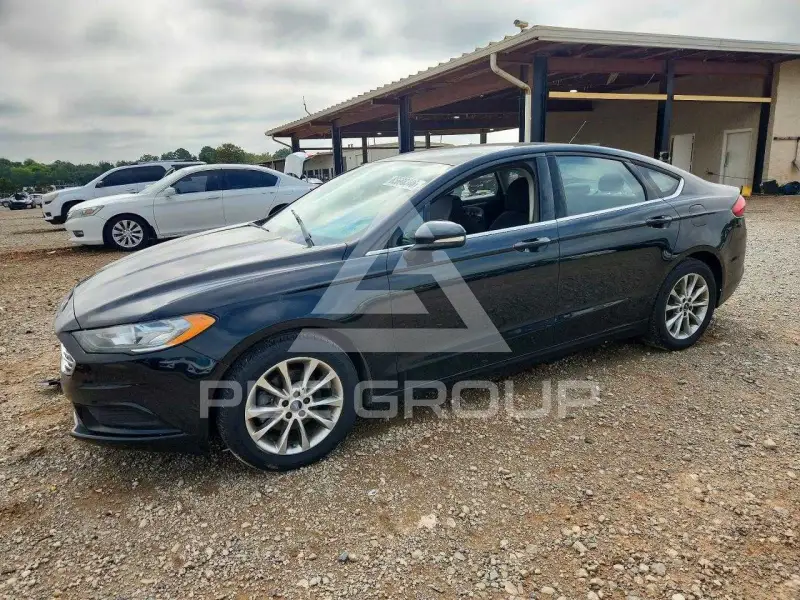 2017 Ford FUSION фото