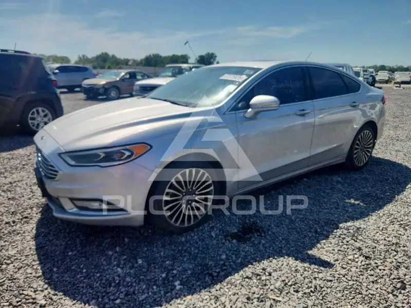 2017 Ford FUSION photo