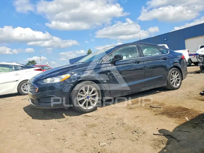 2017 Ford FUSION фото
