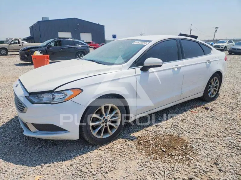 2017 Ford FUSION photo