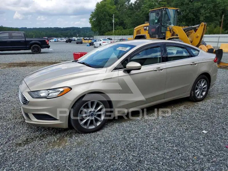 2017 Ford FUSION photo