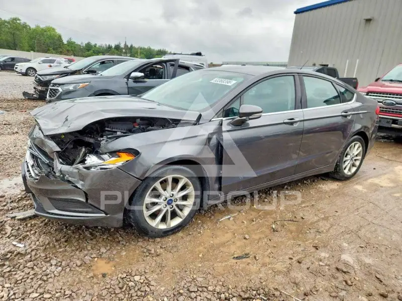 2017 Ford FUSION фото