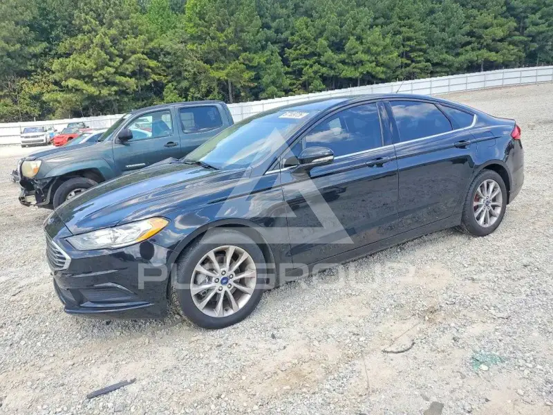2017 Ford FUSION фото
