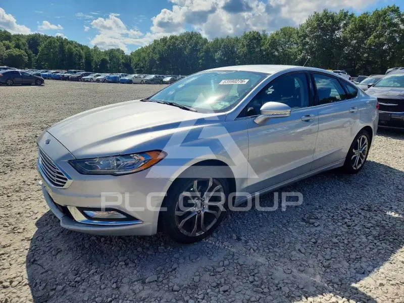 2017 Ford FUSION photo