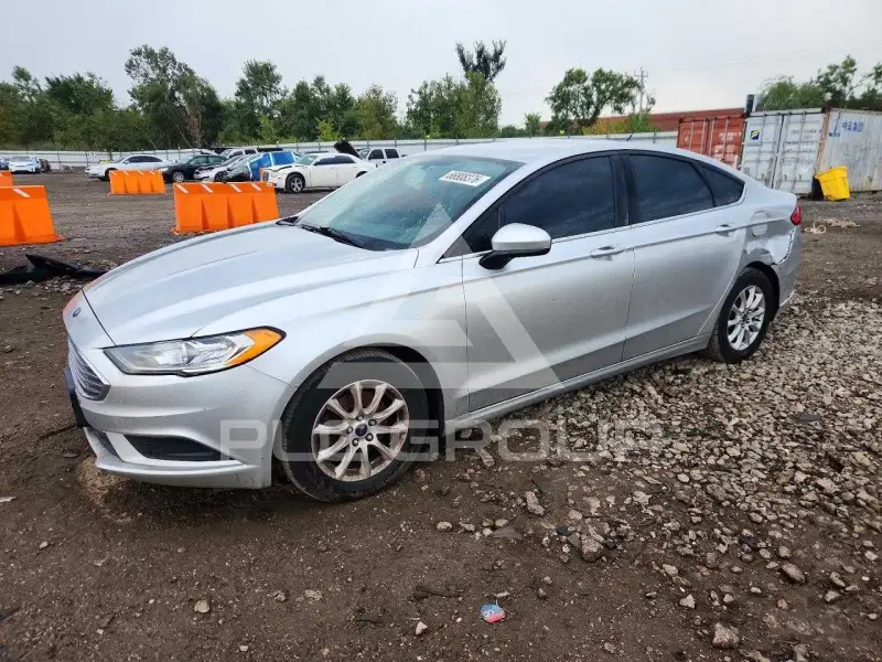 2017 Ford FUSION фото
