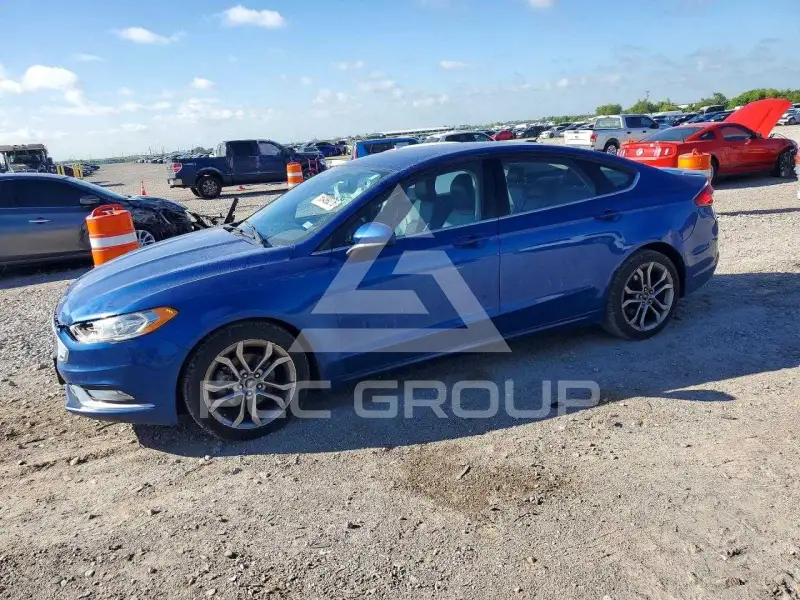 2017 Ford FUSION фото