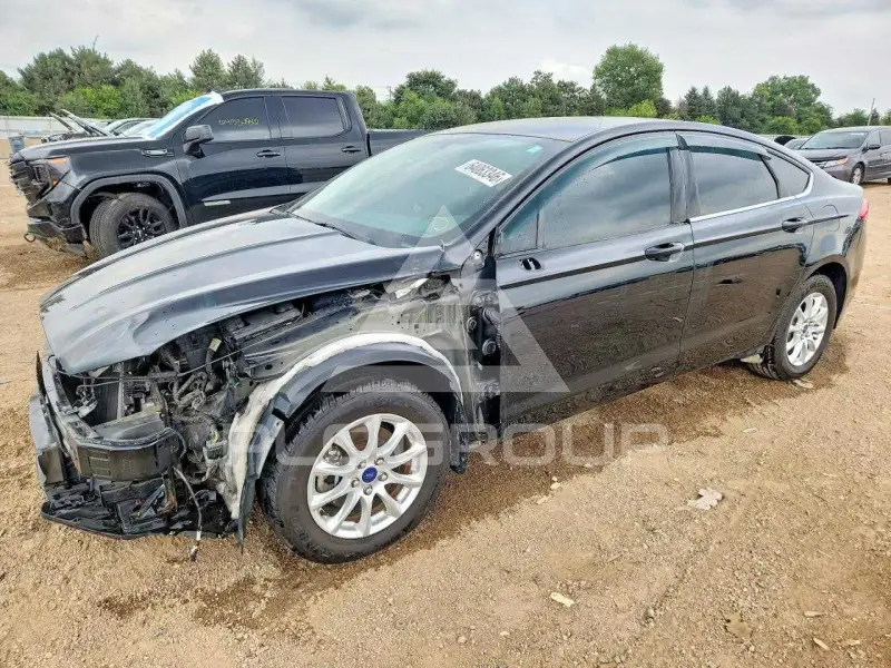 2017 Ford FUSION фото