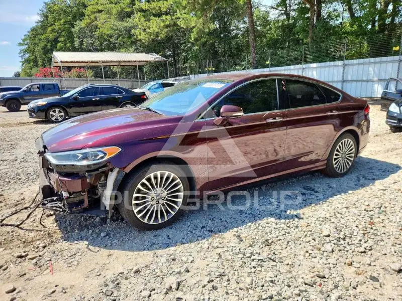 2017 Ford FUSION photo