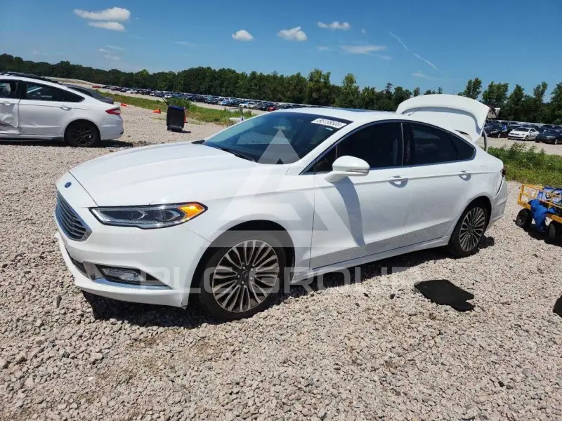 2017 Ford FUSION фото