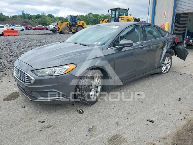 2017 Ford FUSION photo