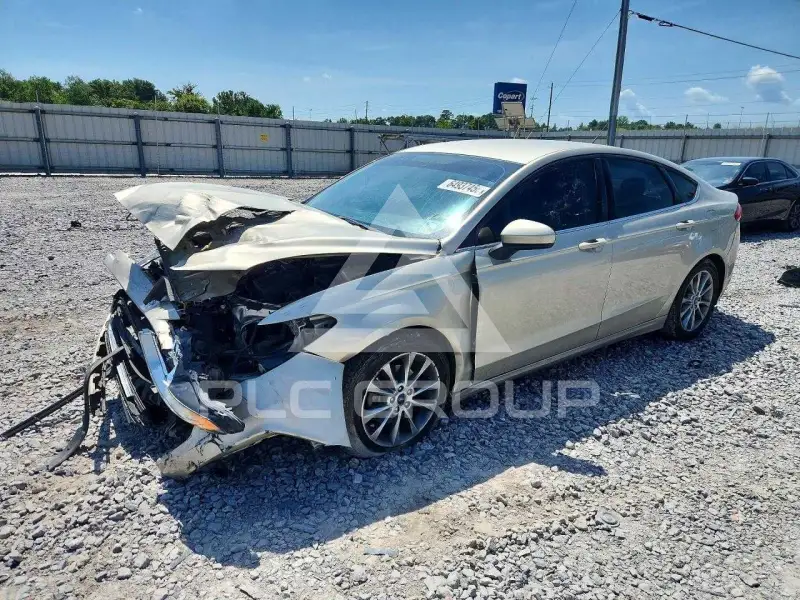 2017 Ford FUSION photo