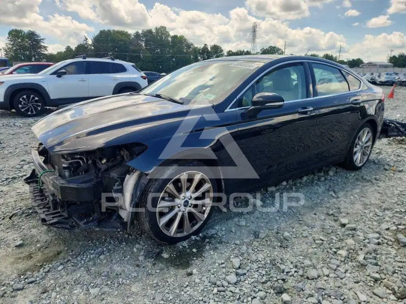 2017 Ford FUSION фото