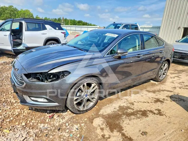 2017 Ford FUSION photo