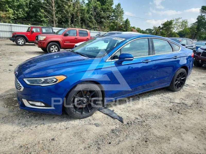 2017 Ford FUSION фото