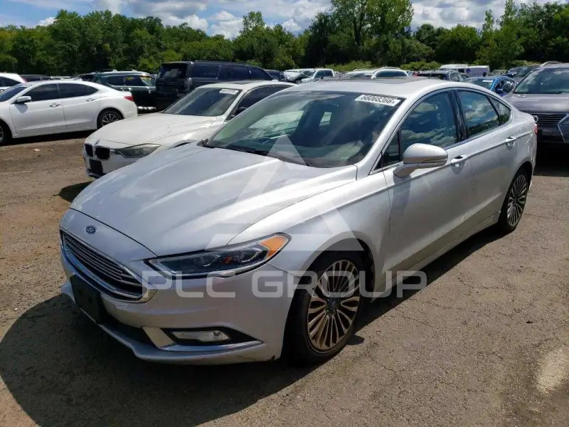 2017 Ford FUSION фото