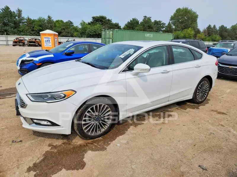 2017 Ford FUSION photo