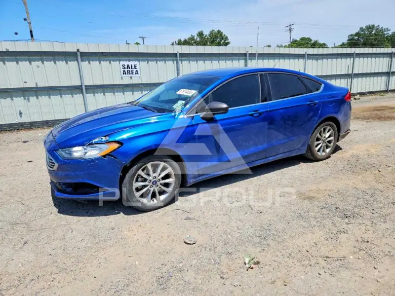 2017 Ford FUSION photo