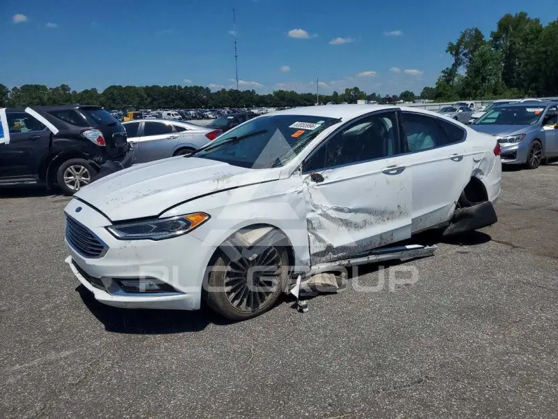 2017 Ford FUSION фото
