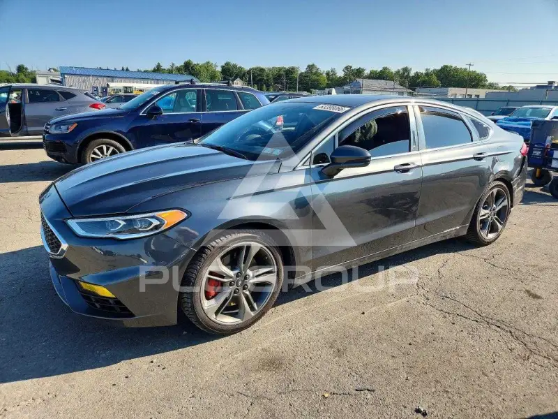 2017 Ford FUSION photo