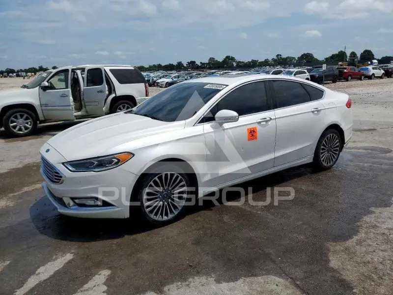 2017 Ford FUSION photo