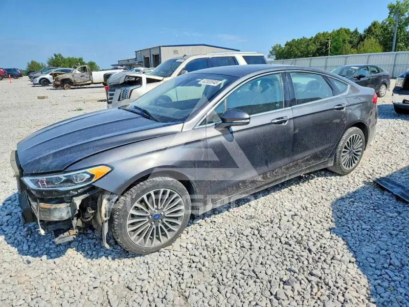 2017 Ford FUSION фото
