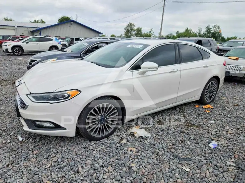 2017 Ford FUSION фото