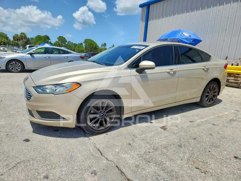 2017 Ford FUSION photo