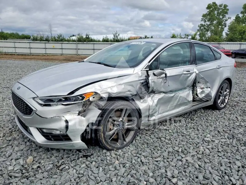 2017 Ford FUSION фото