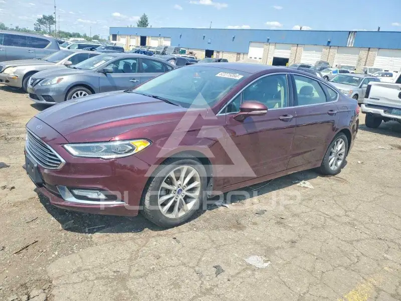 2017 Ford FUSION фото