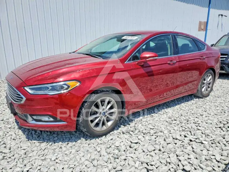 2017 Ford FUSION фото