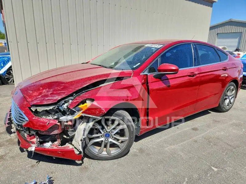 2017 Ford FUSION фото