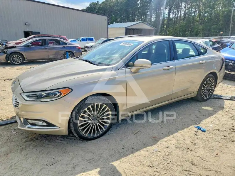 2017 Ford FUSION фото