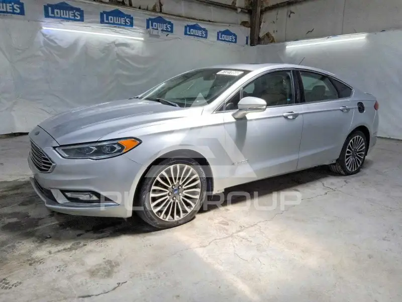 2017 Ford FUSION photo