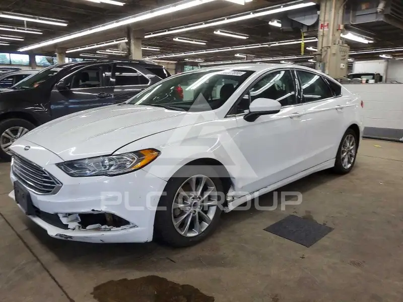 2017 Ford FUSION photo