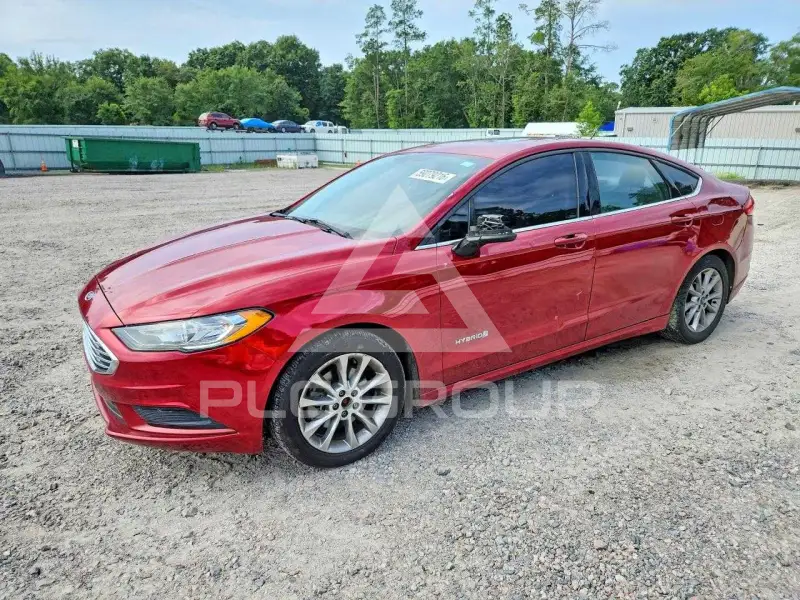 2017 Ford FUSION фото