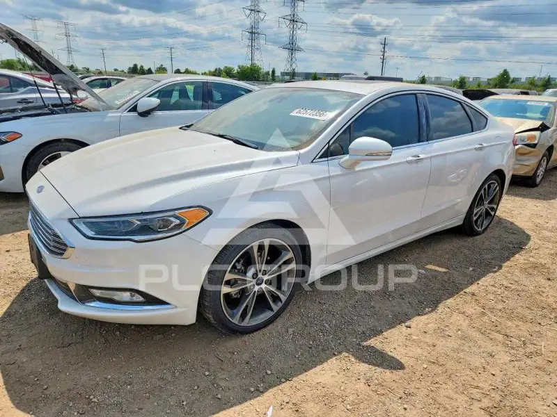 2017 Ford FUSION фото