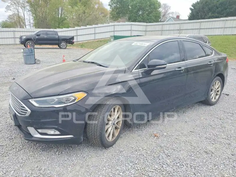 2017 Ford FUSION фото